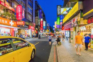 樞紐上的財富密碼:深度解析仁武「鑫三角」的立體交通戰略優勢